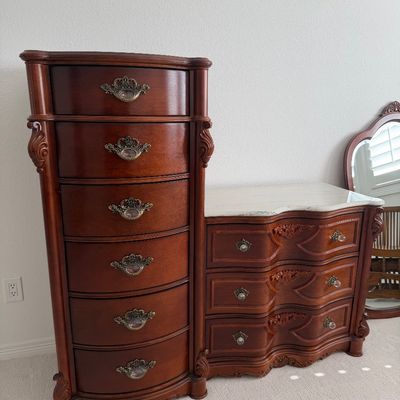 Sale Photo Thumbnail #141