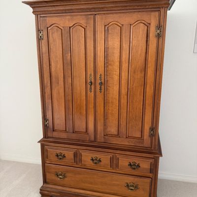 Sale Photo Thumbnail #128