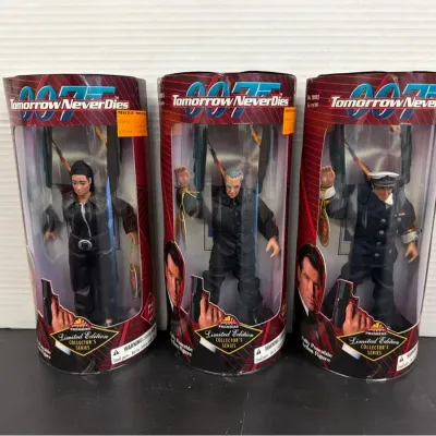 1997, 007 Tomorrow Never Dies Premiere Limited Edition Collector's Dolls (3)