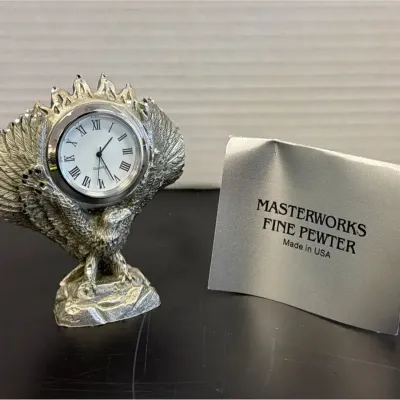 Vintage Masterworks Fine Pewter American Eagle Quartz Desk Clock 