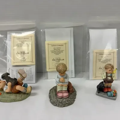 Studio Hummel Figurines (3)
