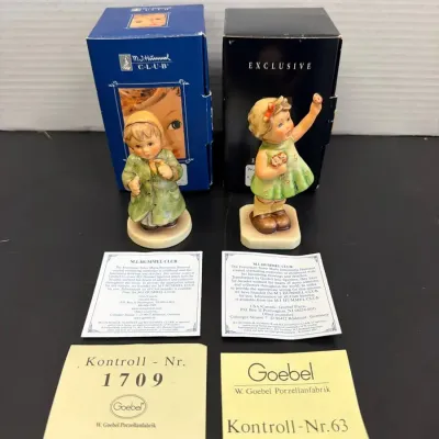Pair Of Hummel Collector's Club Small Figurines "Keeping Time" & "Forever Yours"