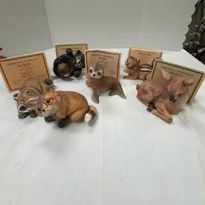 #4 Roger J. Brown Rivershore Porcelain Animals (6)