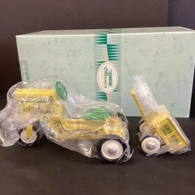 Kiddie Car 1961 Murray Tractor With Trailer