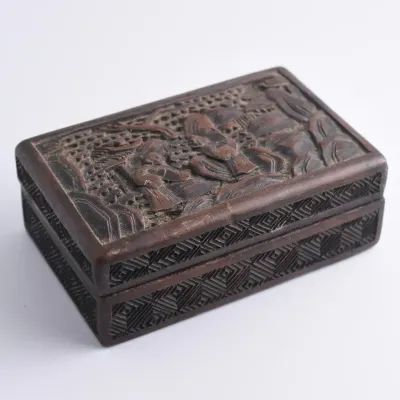 Vintage / Antique Chinese Carved Wooden Lacquered Trinket Box