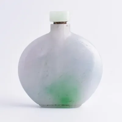 Vintage / Antique Chinese Green White Jadeite Snuff Bottle