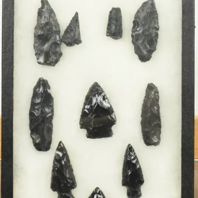 Vintage / Antique Native American Obsidian Arrowheads