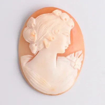 Vintage / Antique European Carved Shell Cameo Portrait