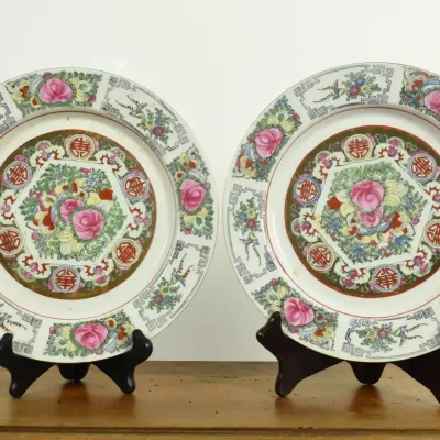 Vintage / Antique Chinese Pair of Rose Mandarin Porcelain Plates