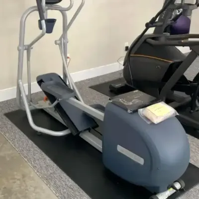 Precor Energy Series Elliptical Exercise Machine with Digital Console & Floor Mat