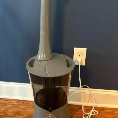 Air Innovations Digital Humidifier with Adjustable Mist and Humidity Control