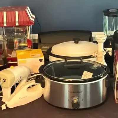 Instant Pot, Keurig, Hamilton Beach, Crock-Pot & Assorted Kitchen Appliances