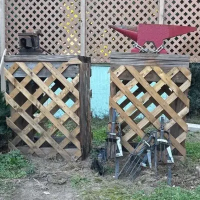 Vise, Anvil and More 