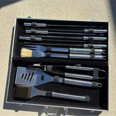 Bbq Grill Set In Holder 