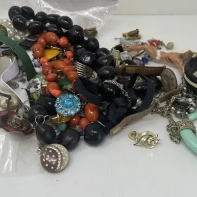 Sale Photo Thumbnail #144