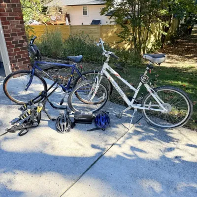 Specialized & Cannondale Bike Bundle - Includes Car Rack, Air Pump, and Two Helmets