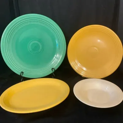 Vintage Fiesta Ware Lot 4 Pcs - HLC USA Backstamp  