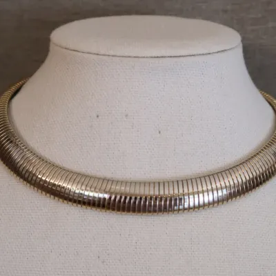 Gold Tone Articulated Collar Necklace 