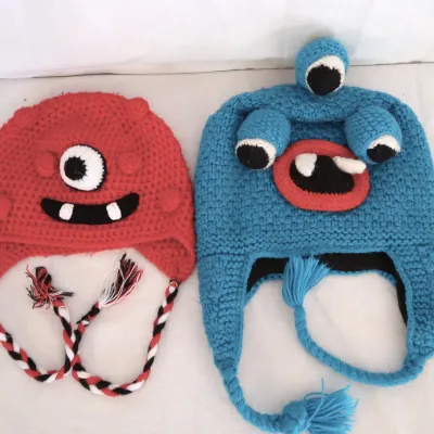 Sale Photo Thumbnail #154: Knit Monster Hats For Children (2)