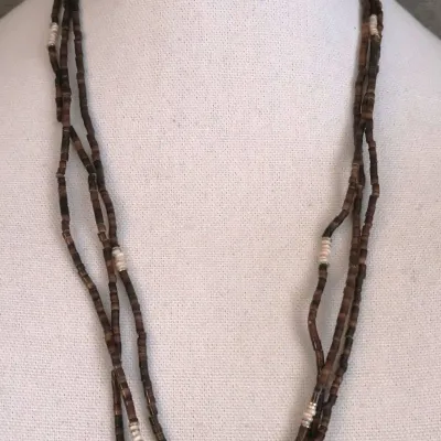 Santo Domingo (Kewa) - 3-Strand Heishi Necklace