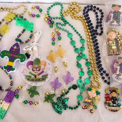 Sale Photo Thumbnail #179: Mardi Gras Beads