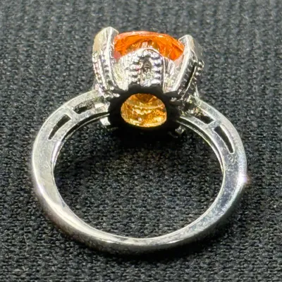 Sale Photo Thumbnail #708