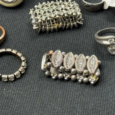 Sale Photo Thumbnail #824