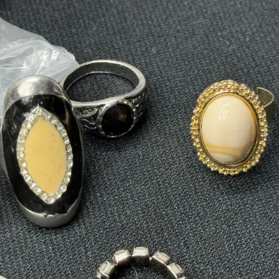 Sale Photo Thumbnail #823