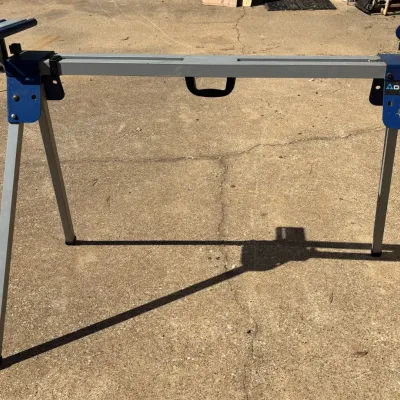 Sale Photo Thumbnail #328: Delta Folding Miter Saw Stand