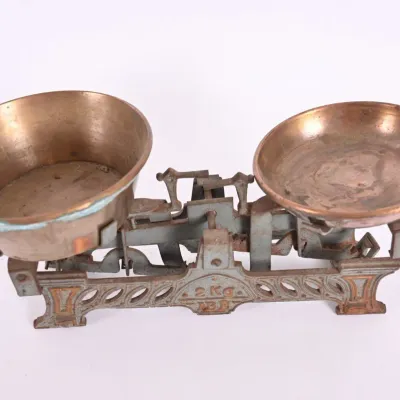 Sale Photo Thumbnail #82: Antique Cast Iron 2 Kg Balance Scale w/ Brass Pans