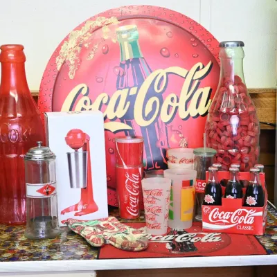 Sale Photo Thumbnail #266: Coca-Cola Milkshake Mixer, Glasses & Kitchen Decor