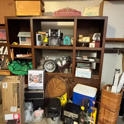 Sale Photo Thumbnail #340: Shelf Contents, Birdhouses, Clocks & Pac-Man Game