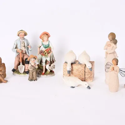 Sale Photo Thumbnail #148: Willow Tree Figurines, Cherubs & Bisque Couples