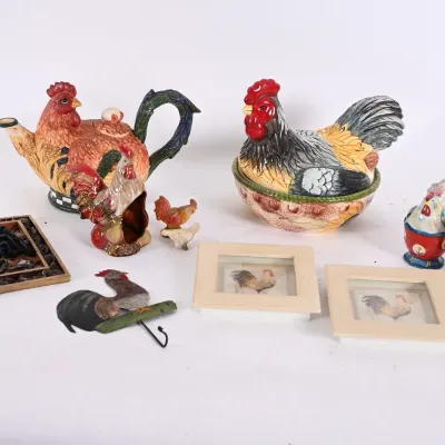 Sale Photo Thumbnail #176: Rooster Teapot, Hen Basket & Rooster Kitchen Decor