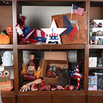 Sale Photo Thumbnail #249: Large Lot Holiday Decor, Halloween, Fall & Easter