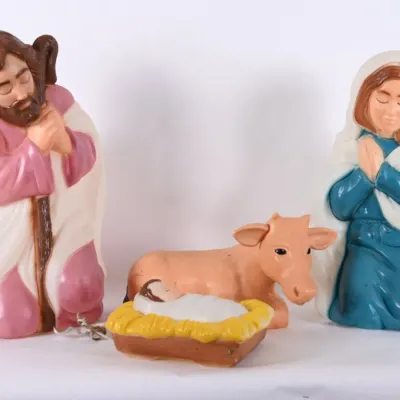 Sale Photo Thumbnail #97: Vintage Nativity Lighted Blow Molds, 4-Pc Set