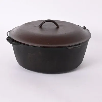 Sale Photo Thumbnail #89: Cast Iron Dutch Oven w/ Lid