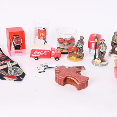 Sale Photo Thumbnail #211: Coca-Cola Watch, Tie, Delivery Truck & Collectibles