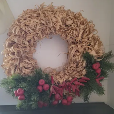 Sale Photo Thumbnail #37: Natural wood curl wreath 