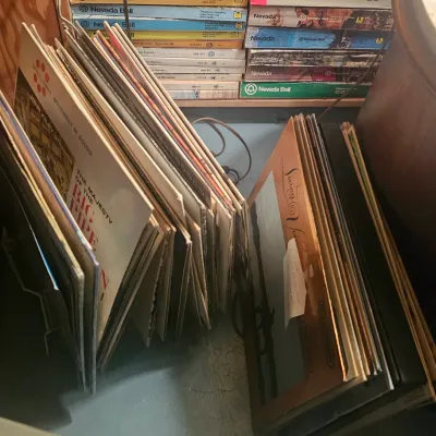 Sale Photo Thumbnail #65