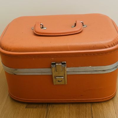 Sale Photo Thumbnail #206: Vintage Mid-Century Orange Train Case