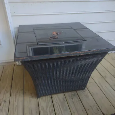 Propane Fire pit With Cylinder