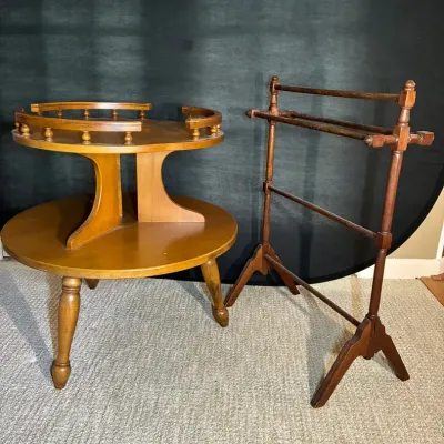 Two Tier Table And Quilt Rack