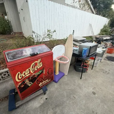 Estate sale photo