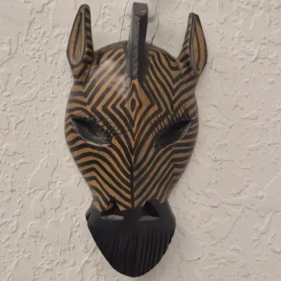 Sale Photo Thumbnail #33: Hand Carved Made in Kenya Zebra Wall Mask - 8" Tall