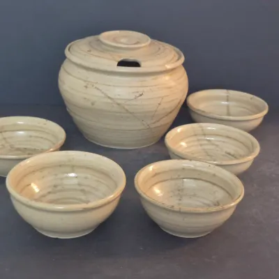Sale Photo Thumbnail #18: 1970s-80s Bruce Haughey Hand Thrown Stoneware Soup Tureen with 4 Soup Bowls & Condiment Bowl