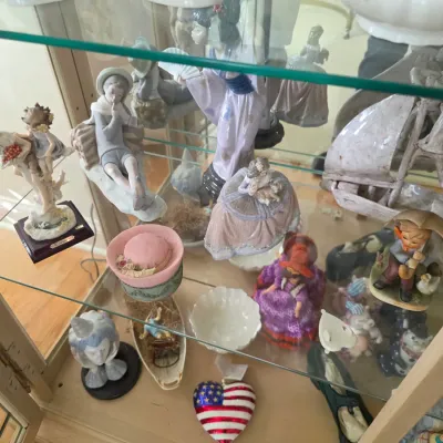 Sale Photo Thumbnail #38