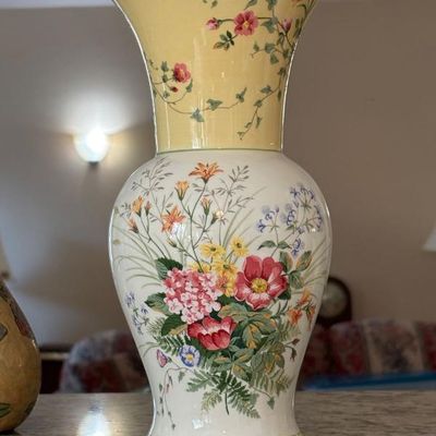 Sale Photo Thumbnail #138