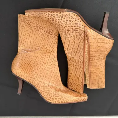 Antonio Melani Miranda Tan Croc Embossed Leather Booties Pointed Toe Heeled 8M