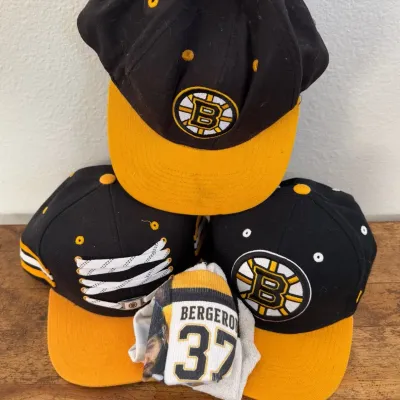 Lot of 3 Vintage Boston Bruins Snapback Hats & Patrice Bergeron 37 Jersey Piece